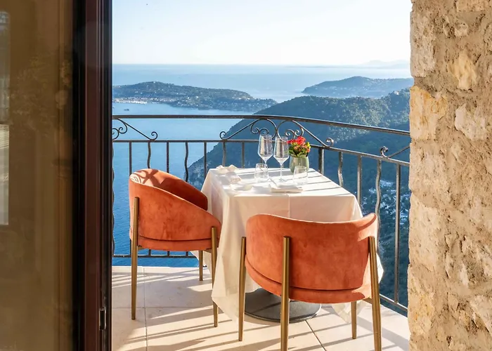 Boutique Chateau Eza Eze