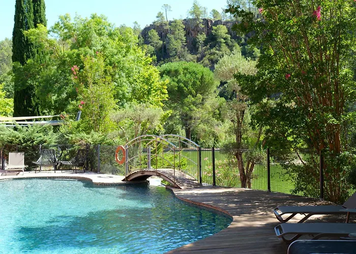 Hostellerie Les Gorges De Pennafort Callas