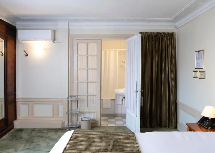 Hotel Langlois Paris