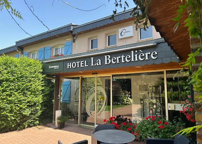Hotel La Berteliere, The Originals Relais à Saint-Martin-du-Vivier
