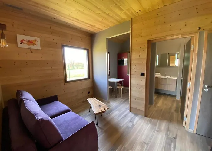 World Hotel Saint-Vulbas acceptant les animaux