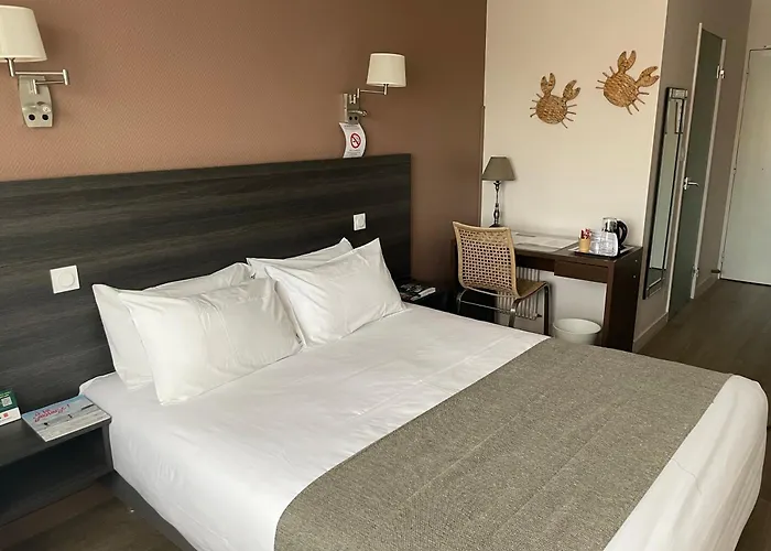 Cit'Hotel Logis Le Chene Vert Les Sables-dʼOlonne
