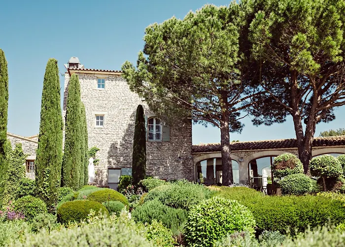 Bonnieux Hotels