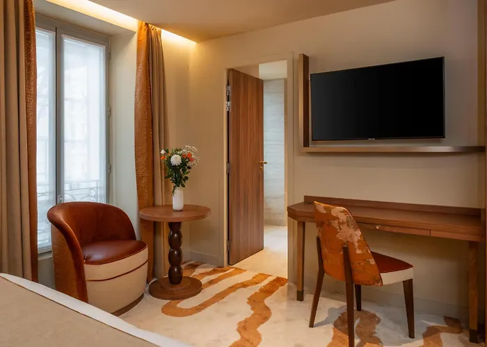 Hotel La Bourdonnais By Inwood Hotels Paris With a Casino