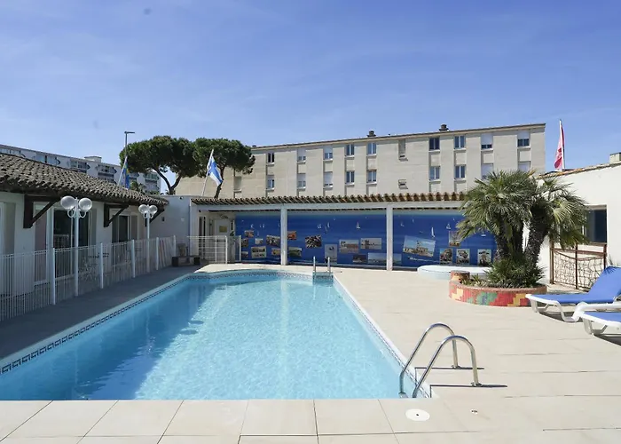 Amerique Hotel Palavas - Piscine - Plage