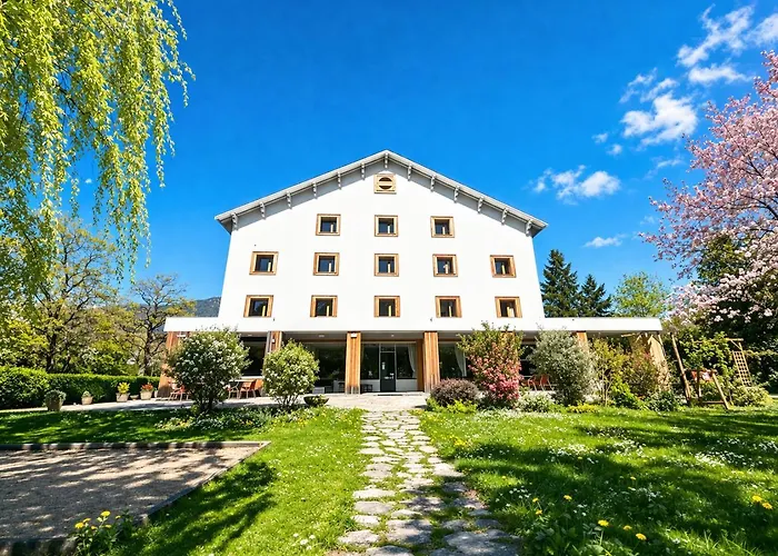 Hôtel Logis La Crémaillère Saint-Bonnet-en-Champsaur