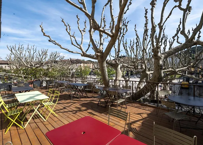 Hotels in Vaison-la-Romaine
