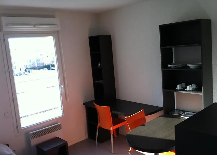 Aparthotel Parc Arena Nimes