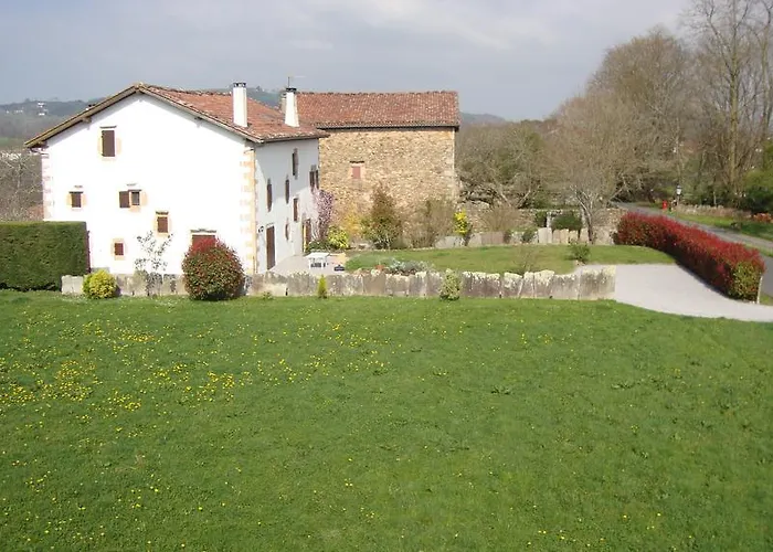 Hotel Pikassaria Sare