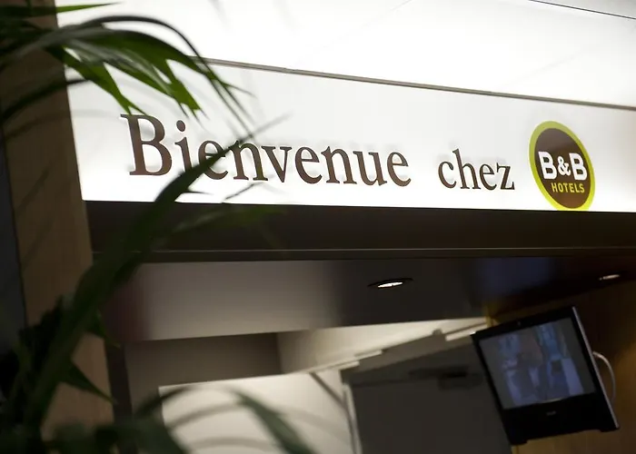 B&B HOTEL Dreux Centre