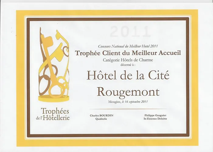 Hotel De La Cite Rougemont Paris