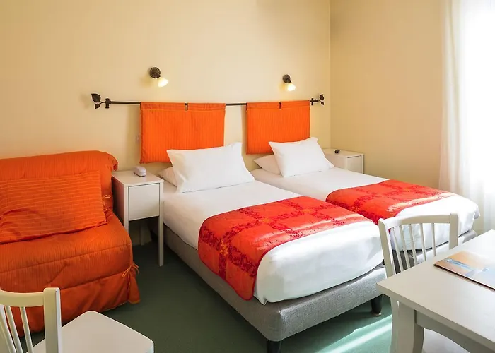 Joyeuse Hotels