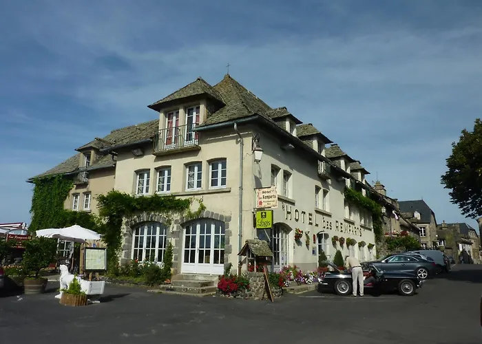 Hôtel des Remparts Salers