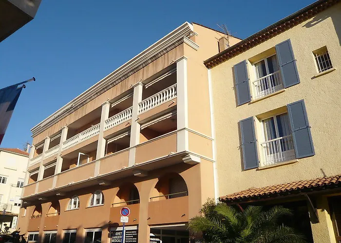 Hotel Frederic Mistral à Sainte-Maxime