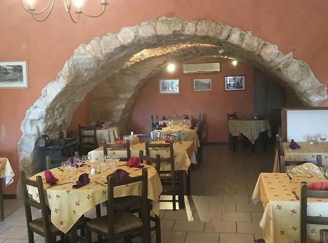 Auberge de Rustréou Rustrel