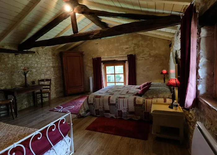 Bed and Breakfast Domaine Les Miquels à Castelnau-de-Montmiral