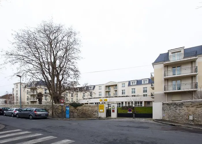 Appart'City Poissy