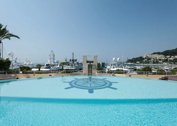 Le Quai Des Princes Cap-d'Ail