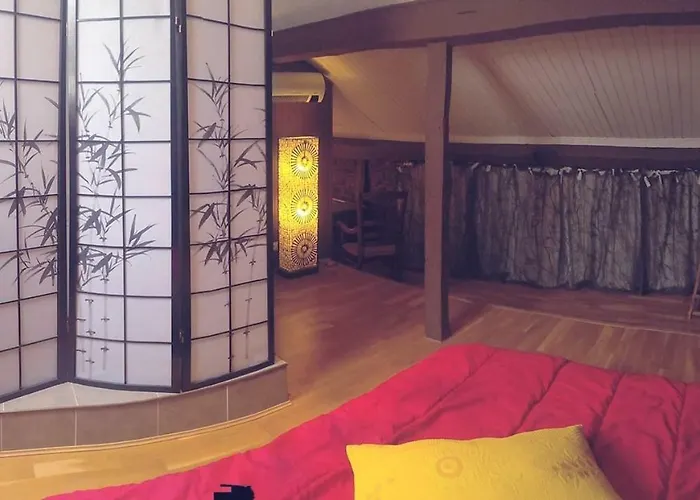 chambre individuelle avec baignoire balneo Avallon