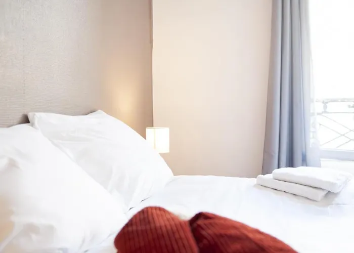 Untalented Hotel - Villette París