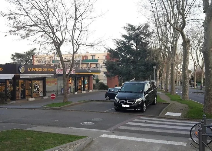 Chambre 1 PERSONNE et STUDIO 1 personne Avec Entrée Libre et Salle de Bain Privée Colomiers